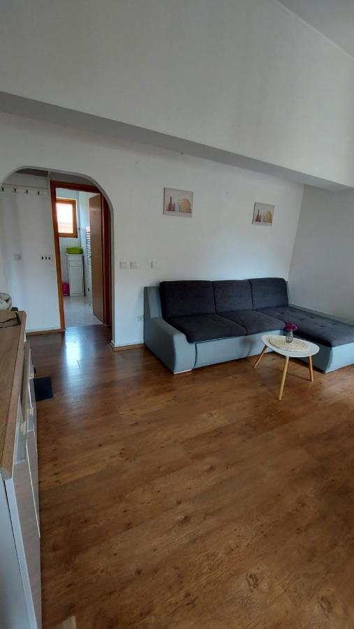 Apartment Alex Pula Dış mekan fotoğraf